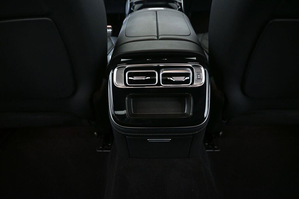 Certified 2025 Mercedes-Benz S 580 4MATIC Sedan image 17