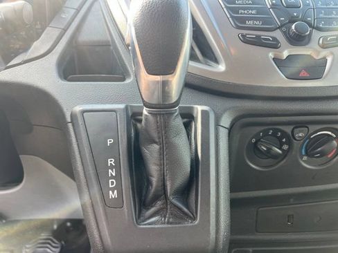 Used 2018 Ford Transit 350 XLT RWD image 27