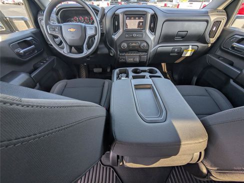 New 2026 Chevrolet Silverado 2500 Custom w/ Custom Value Package AWD/4WD image 16