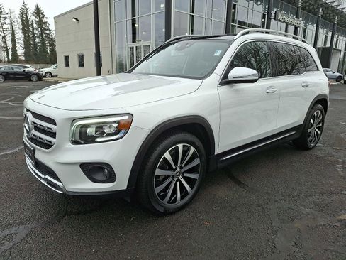 Certified 2023 Mercedes-Benz GLB 250 4MATIC image 3