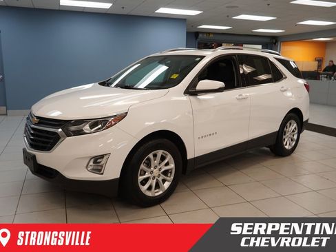 Used 2018 Chevrolet Equinox LT w/ Sun & Infotainment Package image 1
