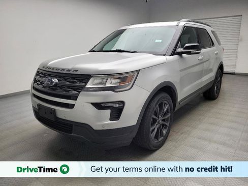 Used 2018 Ford Explorer XLT w/ Equipment Group 202A AWD/4WD image 1