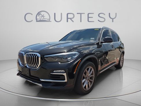 Used 2019 BMW X5 xDrive40i w/ Convenience Package AWD/4WD image 1