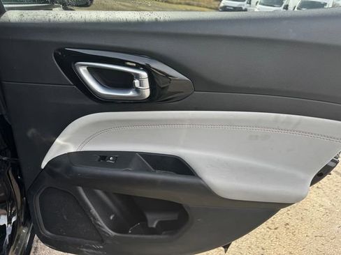 Used 2024 Jeep Compass Limited image 15