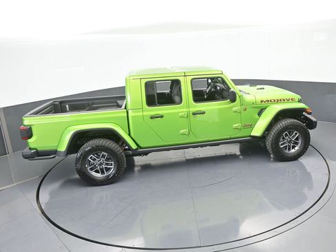 Used 2025 Jeep Gladiator Mojave image 52