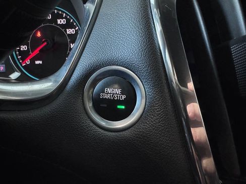 Certified 2023 Chevrolet Traverse LT image 23