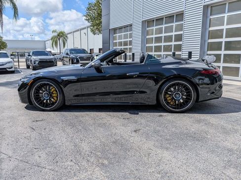 Used 2023 Mercedes-Benz SL 63 AMG 4MATIC image 9