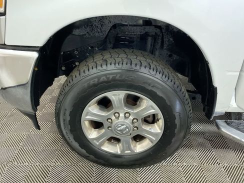 Used 2024 RAM 2500 Big Horn image 16
