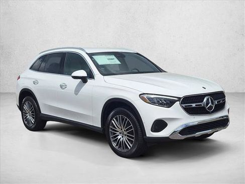 Used 2026 Mercedes-Benz GLC 300 image 6