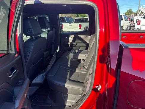 Used 2025 GMC Canyon Elevation w/ Convenience Package AWD/4WD image 32