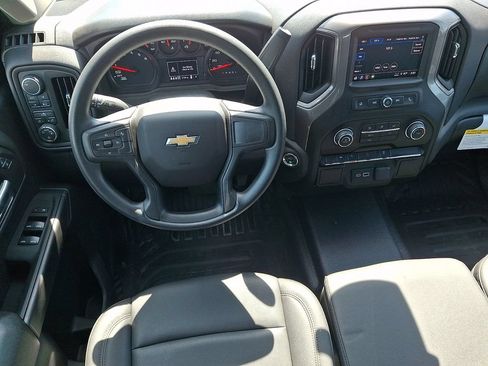 Used 2026 Chevrolet Silverado 1500 W/T w/ Trailering Package AWD/4WD image 11