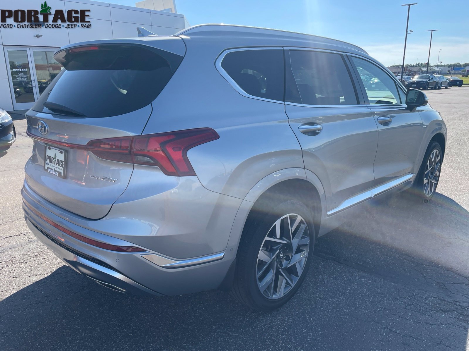 Used 2023 Hyundai Santa Fe Calligraphy AWD/4WD image 10