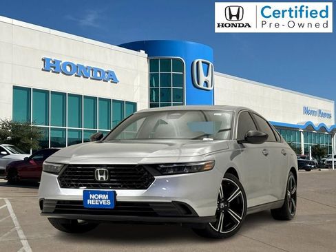 Certified 2025 Honda Accord Sport image 1