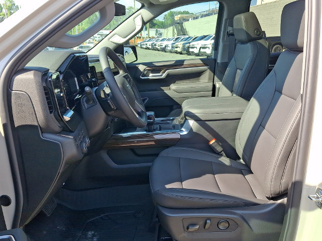 New 2026 Chevrolet Silverado 1500 RST w/ Convenience Package II AWD/4WD image 6