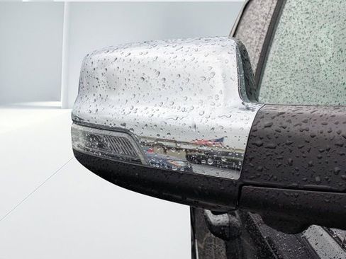 Used 2025 RAM 1500 Tungsten AWD/4WD image 8