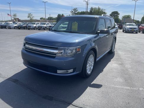 Used 2018 Ford Flex SEL w/ Equipment Group 202A AWD/4WD image 4