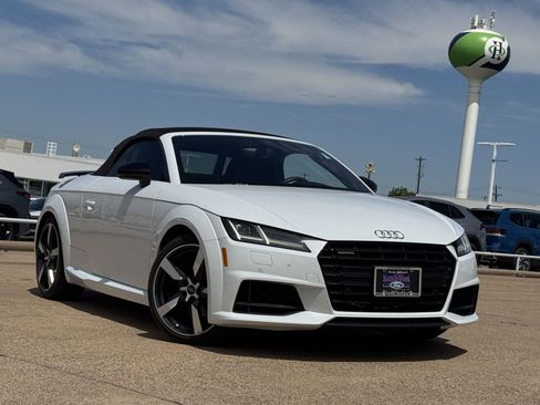 Used 2019 Audi TT 2.0T w/ Technology Package AWD/4WD image 2