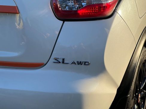 Used 2015 Nissan Juke SL image 9