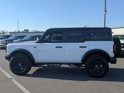 Used 2024 Ford Bronco Wildtrak image 6