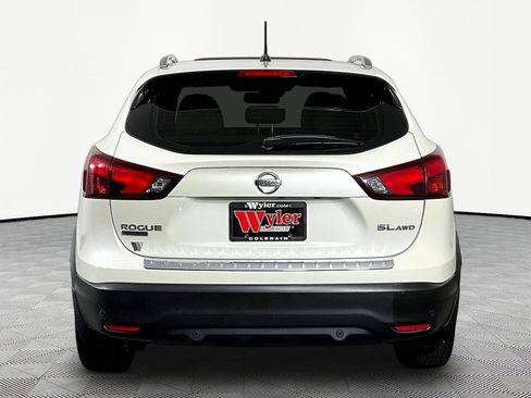 Used 2019 Nissan Rogue Sport SL w/ Premium Package AWD/4WD image 5