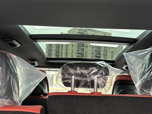 New 2026 Kia Sportage SX image 8