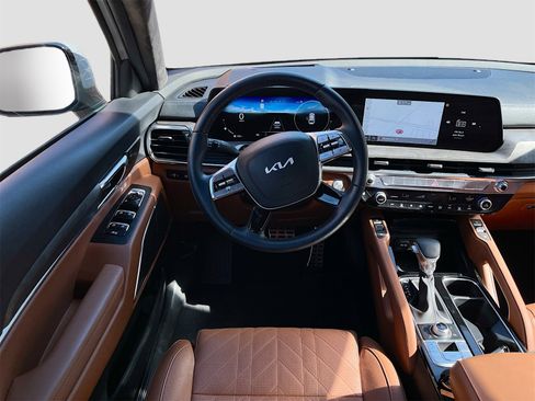 Used 2025 Kia Telluride SX Prestige X-Pro image 24