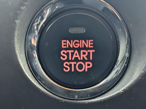 Used 2011 Kia Sportage SX w/ Premium Pkg w/Leather Seats image 25