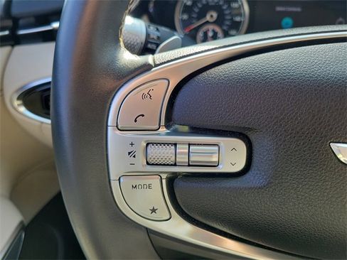 Used 2022 Genesis GV70 2.5T w/ Select Package image 5