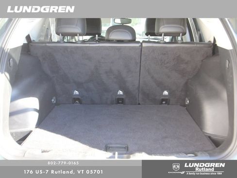 Used 2020 Jeep Compass Latitude w/ Cold Weather Group AWD/4WD image 33