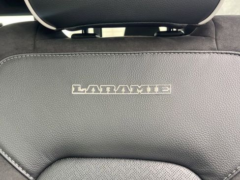 New 2026 RAM 1500 Laramie w/ Sport Appearance Package AWD/4WD image 9
