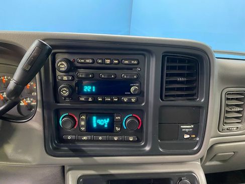 Used 2004 Chevrolet Silverado 3500 LT image 27