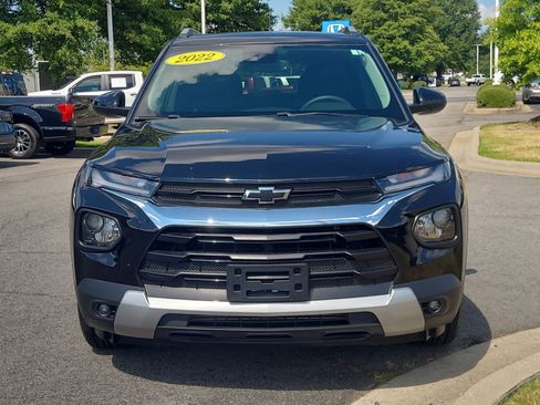 Used 2022 Chevrolet TrailBlazer LT w/ Convenience Package FWD image 8