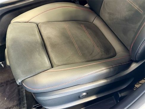 Certified 2022 Mercedes-Benz GLA 250 4MATIC w/ AMG Line image 19