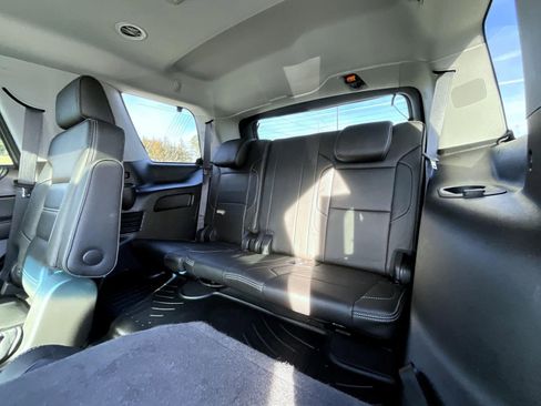 Used 2019 GMC Yukon Denali w/ Denali Ultimate Package image 20
