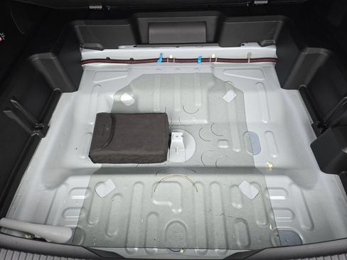 New 2026 Jeep Cherokee Laredo AWD/4WD image 35