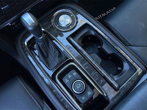 Used 2024 Nissan Armada Platinum w/ Captain's Chairs Package image 29