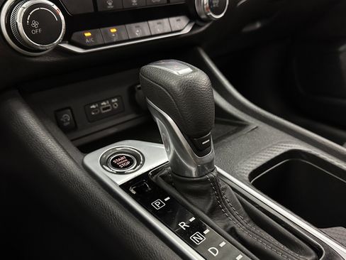 Used 2024 Nissan Sentra SV image 13