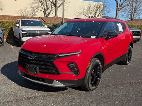 Certified 2023 Chevrolet Blazer LT w/ Midnight/Sport Edition image 5