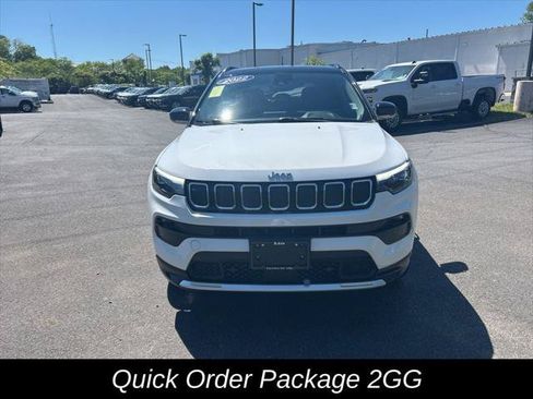 Certified 2022 Jeep Compass Limited w/ Elite Group AWD/4WD image 10