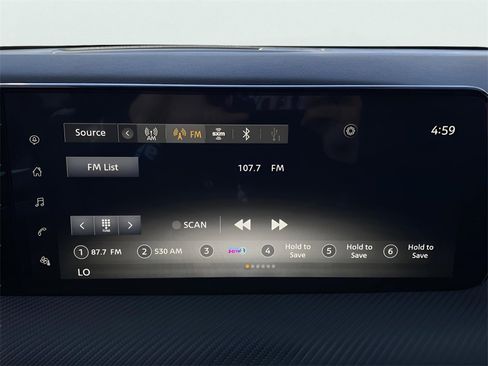 New 2025 Nissan Kicks SR image 11