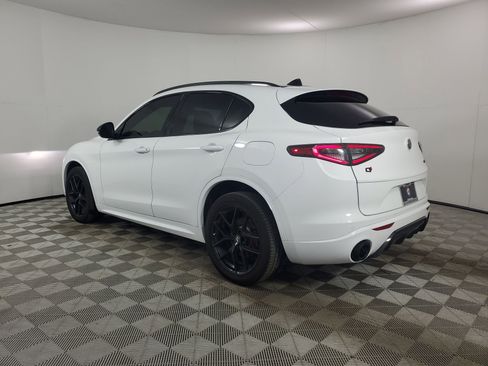 Used 2021 Alfa Romeo Stelvio Ti Sport image 7