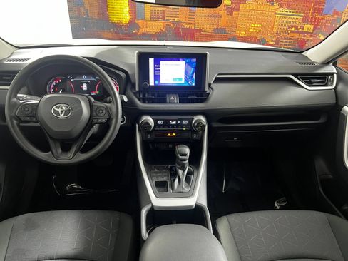 Certified 2025 Toyota RAV4 XLE AWD/4WD image 21