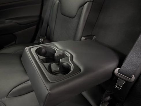 New 2026 Jeep Compass Latitude image 6