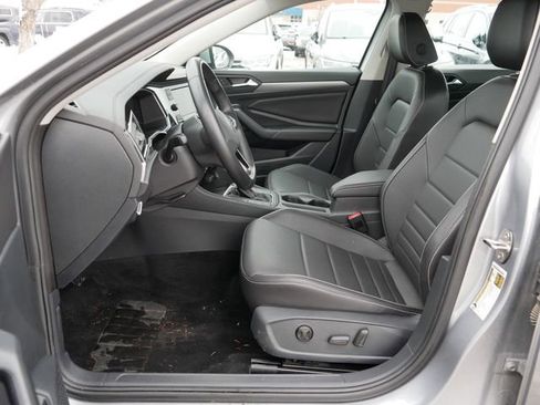 Certified 2024 Volkswagen Jetta SE image 13