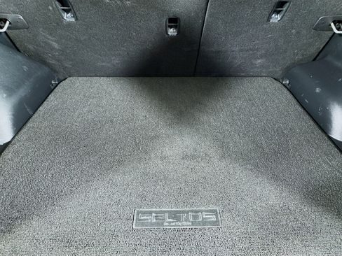 Used 2021 Kia Seltos S image 33