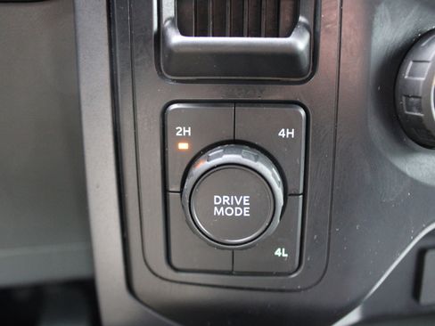 Used 2023 Ford F150 XLT image 22