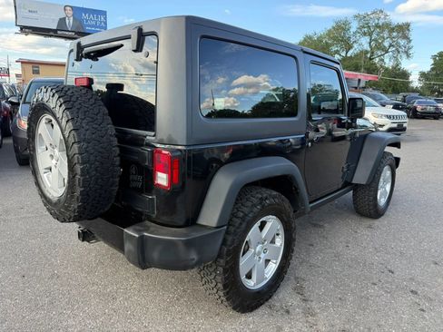 Used 2016 Jeep Wrangler Sport image 5