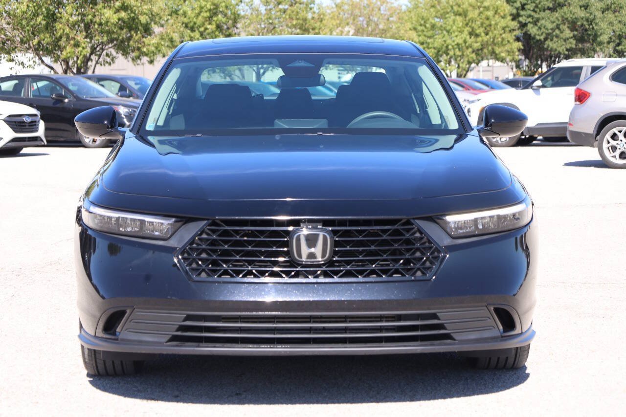 Used 2024 Honda Accord EX image 2