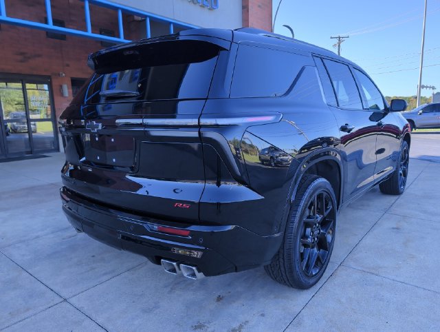 Used 2026 Chevrolet Traverse RS w/ LPO, Floor Liner Package AWD/4WD image 9