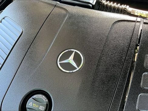 Certified 2023 Mercedes-Benz C 300 4MATIC Sedan image 34